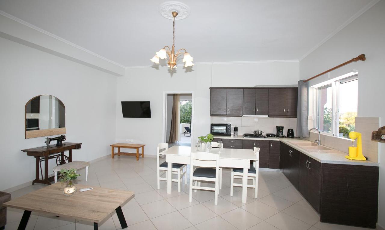 Babi'S Villa - Garden Apartment ลิคชูรี ภายนอก รูปภาพ